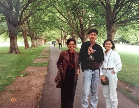 Delving into the Life and Legacy of Ong Ye Kung's Wife: A Paragon of Grace and Impact