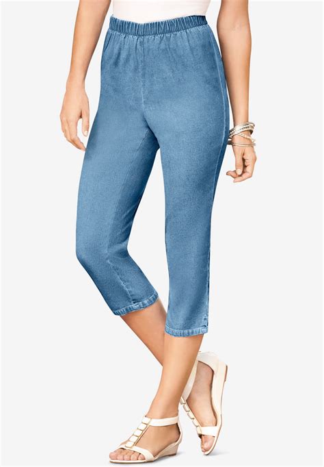 Denim Pull-On Capris: A Stylish and Comfortable Essential for Every Wardrobe