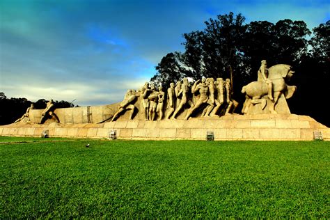 Desbravando o Monumento às Bandeiras: Um Símbolo Icônico e Histórico