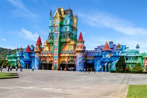 Descubra as Maravilhas do Mundo Encantado: Excursão Beto Carrero World