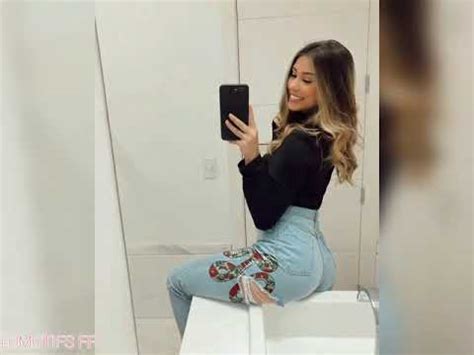 Descubra o Poder da Aline Farias Nua: Desvendando a Beleza e a Sensualidade