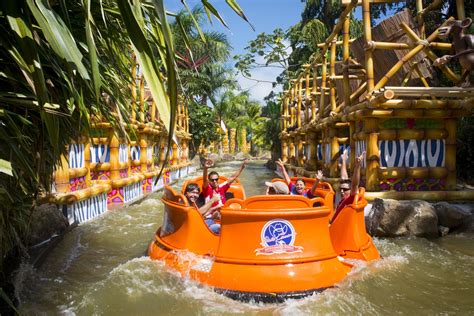 Descubra um Mundo de Aventura e Magia na Excursão Beto Carrero World!