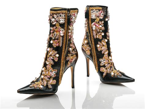 Designer Shoes Dolce and Gabbana: A Testament to Italian Luxury and Glamour