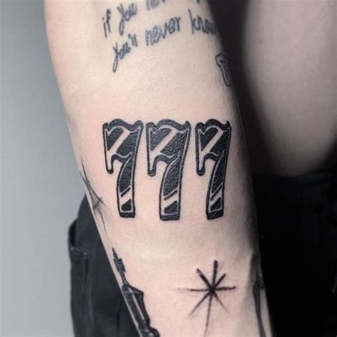 Desvendando o Significado da Tatuagem 777: Um Símbolo Místico e Multifacetado