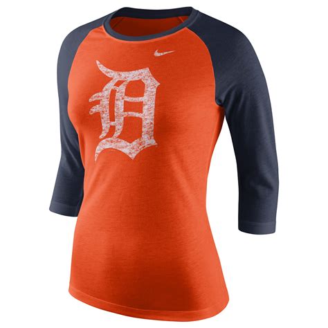 Detroit Tigers Shirts for Women: A Style Guide for the Ultimate Fan