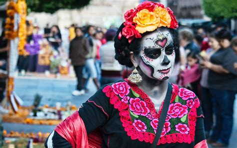 Dia de los Muertos: Uma Celebração da Vida e da Lembrança