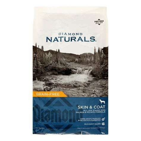 Diamond Naturals: The Ultimate Guide to Wholesome Nutrition for Your Canine Companion