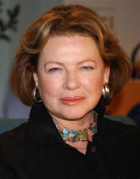 Dianne Wiest: A Journey of Triumph and Resilience in the World of Acting