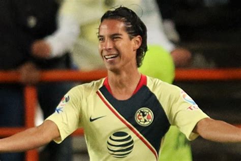 Diego Lainez: El Ascenso de un Joven Talento Mexicano