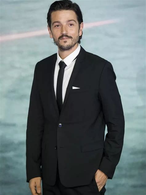 Diego Luna: A Versatile Mexican Actor, Director, and Producer