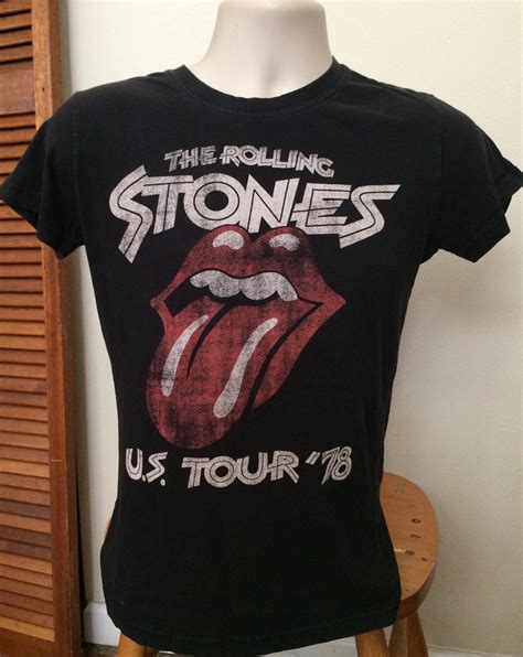 Different Styles of Rolling Stone T-Shirts