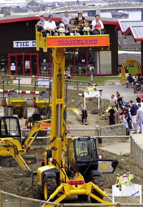 Diggerland: The Ultimate Construction-Themed Adventure Park in New Jersey