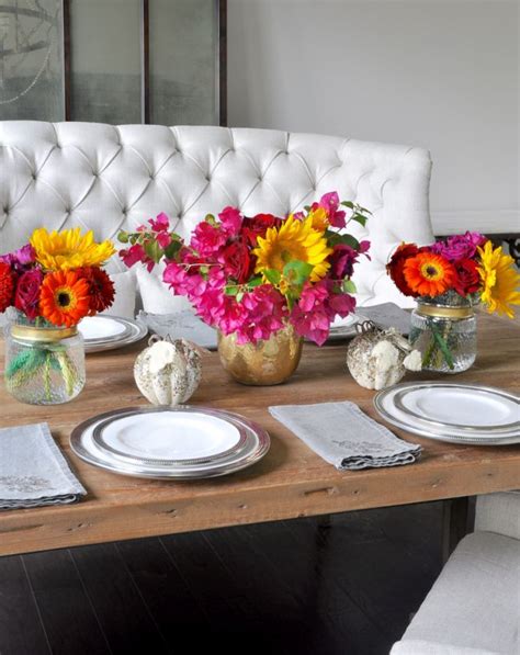 Dining Table Flower Arrangements: A Guide to Creating Stunning Centerpieces