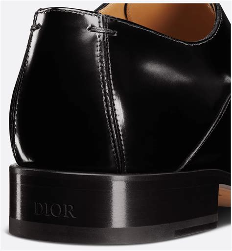 Dior Black Shoes: A Timeless Investment for the Modern Woman