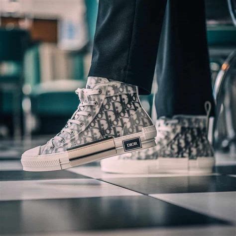 Dior Shoes Converse: The Ultimate Fusion of Luxury and Streetwear