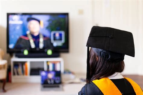 Disadvantages of Private Universities: Exploring the Hidden Costs