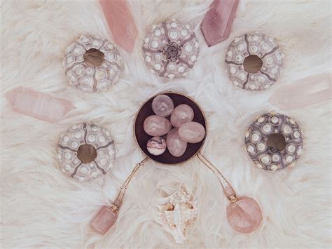 Discover 10 Enchanting Stores for Your Crystal Cravings