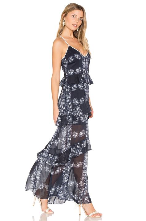 Discover 30 Must-Have Revolve Maxi Dresses for Endless Summer Style