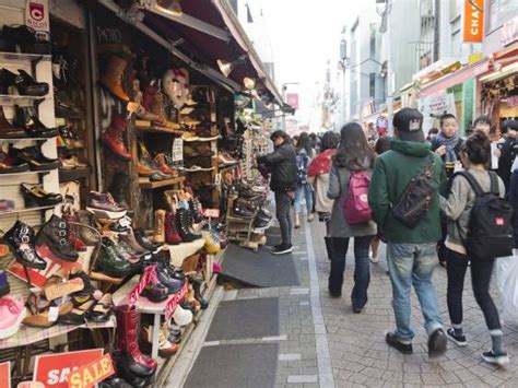 Discover Tokyo's Shoe Paradise: A Comprehensive Guide to the Best Shoe Stores in Shibuya