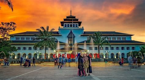 Discover the 5 Best Areas to Live in Bandung