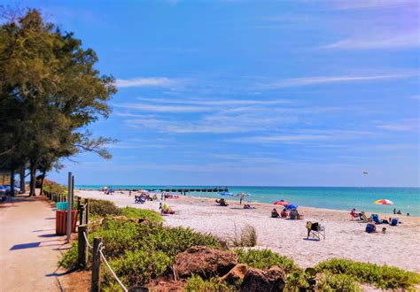 Discover the Allure of Bradenton Beach