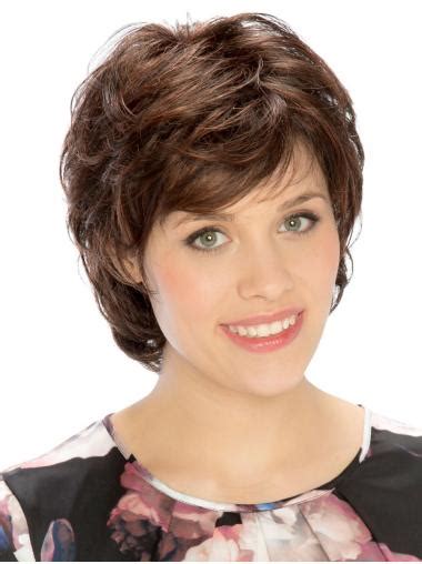 Discover the Allure of Wavy Short New Synthetic Brown Monofilament Wigs in 2025