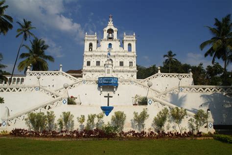 Discover the Architectural Treasures of Panjim's Churches