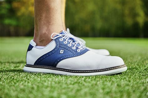 Discover the Best Golf Shoes for Your Game: A Comprehensive Guide to Golf Shoes Near Me