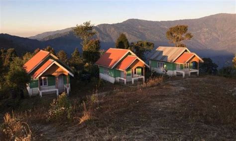 Discover the Enchanting Retreat of Rishikhola Homestay: Unwind in the Heart of Nature