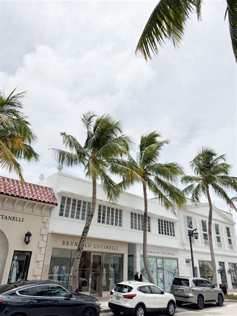 Discover the Enchanting Shopping Haven of West Palm Beach: A Guide to Its Alluring Stores