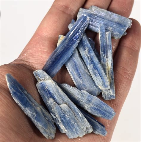 Discover the Enigmatic Kyanite Raw: A Treasure of Nature