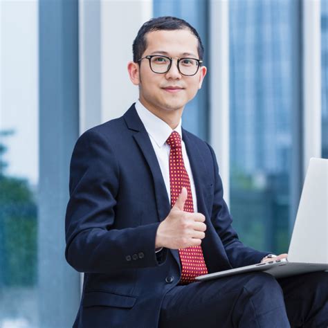 Discover the Gateway to Financial Excellence with the CFA Society Singapore