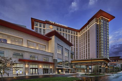 Discover the Ultimate Lodging Experience at the Gates of the Cherokee Casino NC