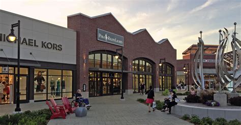 Discover the Ultimate Shopping Destination: Tanger Outlets Grand Rapids