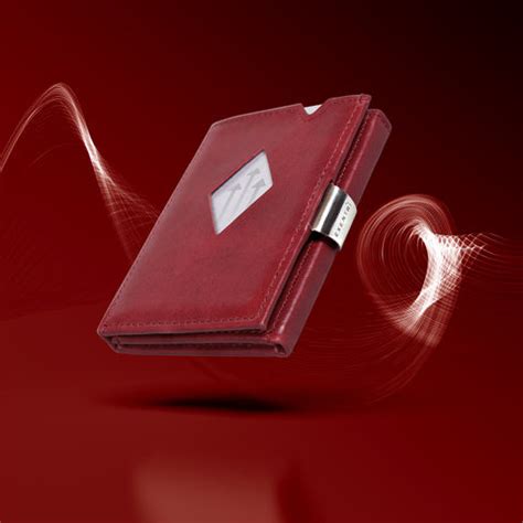 Discover the Ultimate Slim Wallet for Women: Unparalleled Functionality and Elegance