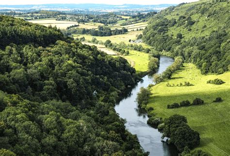 Discovering the Enchanting Wye Valley: A Guide to Tranquil Landscapes and Historic Trails