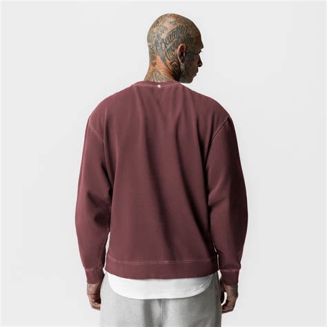 Distressed Crewneck Sweatshirts: A Timeless Essential for Every Wardrobe