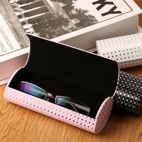 Ditch the Dull! Find the Perfect Spectacle Case for You