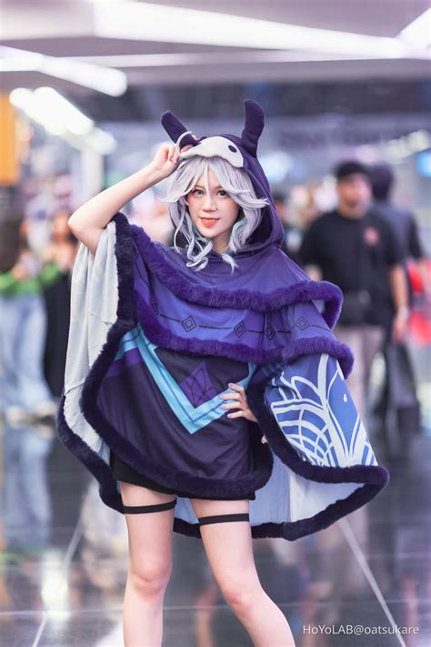 Dive into the Enchanting Realm of Abyss Mage Cosplay