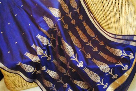 Dive into the Enchanting World of Venkatagiri Cotton Sarees: A Masterpiece of Indian Textiles