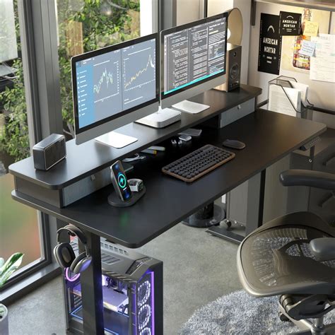 Dive into the World of Computer Desks in Singapore