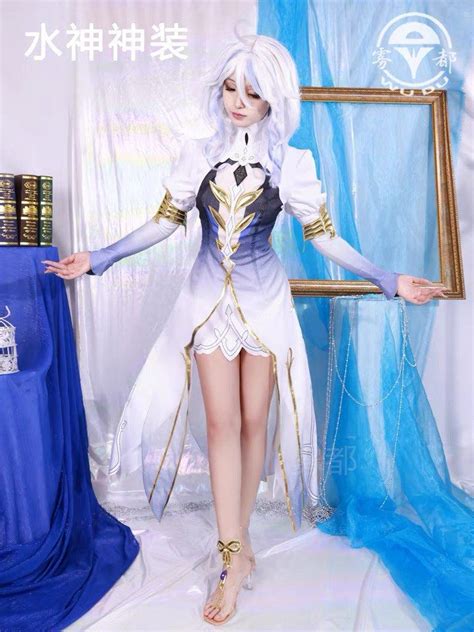 Divine Elegance: Unveiling the Allure of Furina Genshin Cosplay