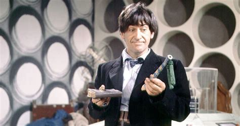 Doctor Who: 12 Unforgettable Episodes with the Second Doctor