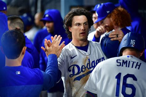 Dodgers Score a Historic Victory: A Comprehensive Analysis