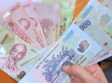 Doi Dola Sang Tien Viet: The Ultimate Guide to Currency Exchange in Vietnam