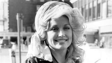 Dolly Parton: A True Mountain of a Woman