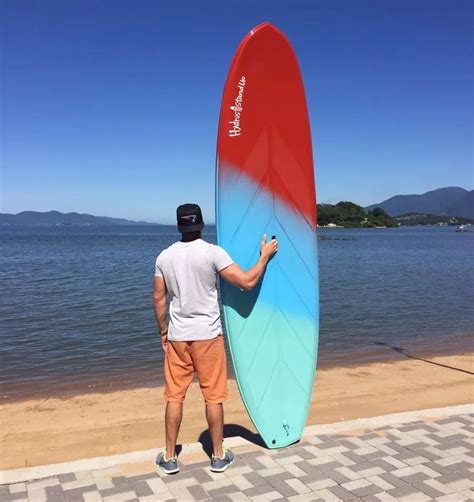 Domine as Ondas: Um Guia Abrangente para Escolher e Usar uma Prancha de Stand Up Paddle