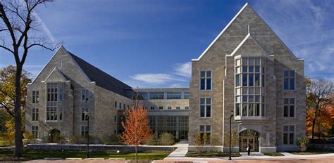 Dominican University Illinois: A Comprehensive Ranking Analysis