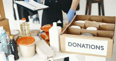 Donate Books Singapore: 10 Ways to Declutter and Do Good