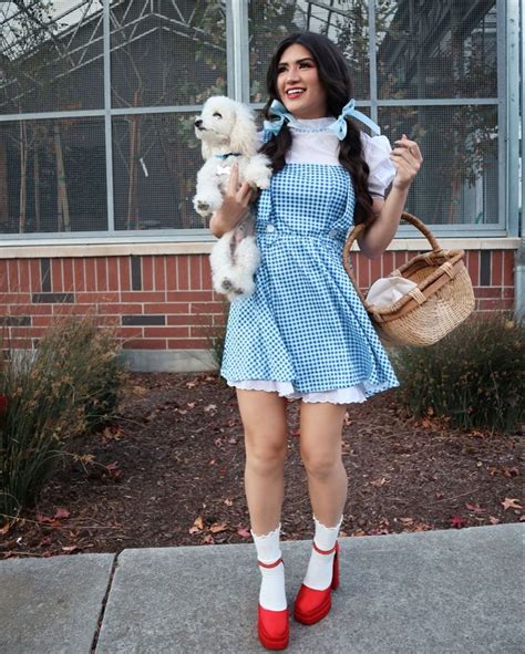 Dorothy Cosplay: A Timeless Character Comes to Life